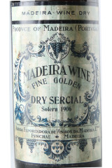 ADEGA EXPORTADORA DE VINHOS DE MADEIRA Fine Golden Dry Sercial Solera 1906